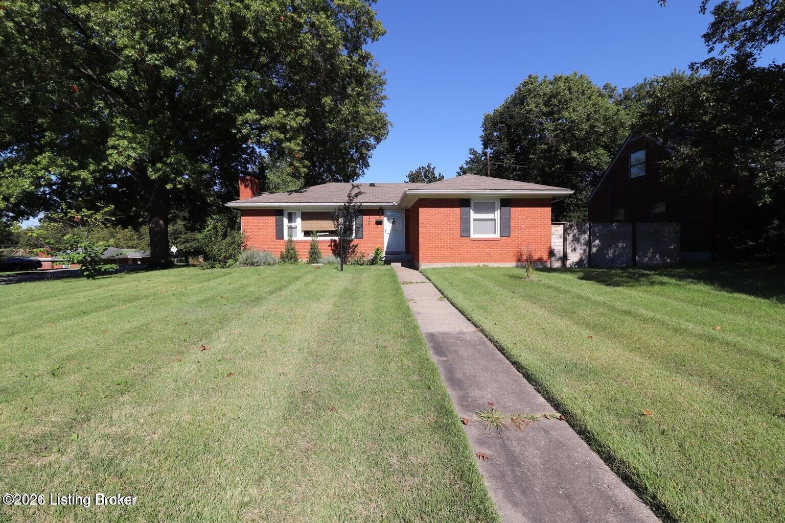 Property Photo:  3501 Mayo Dr  KY 40218 