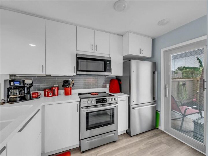 Property Photo:  720 E 121st Street  MO 64146 