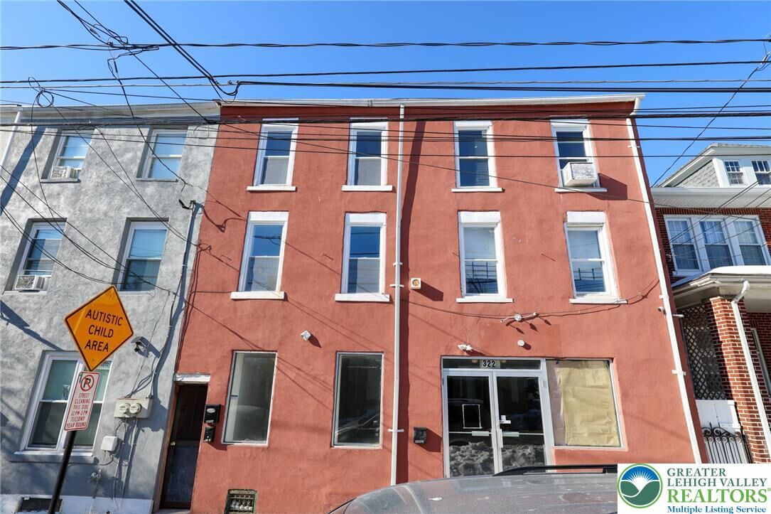 Property Photo:  322 Ridge Avenue  PA 18102 