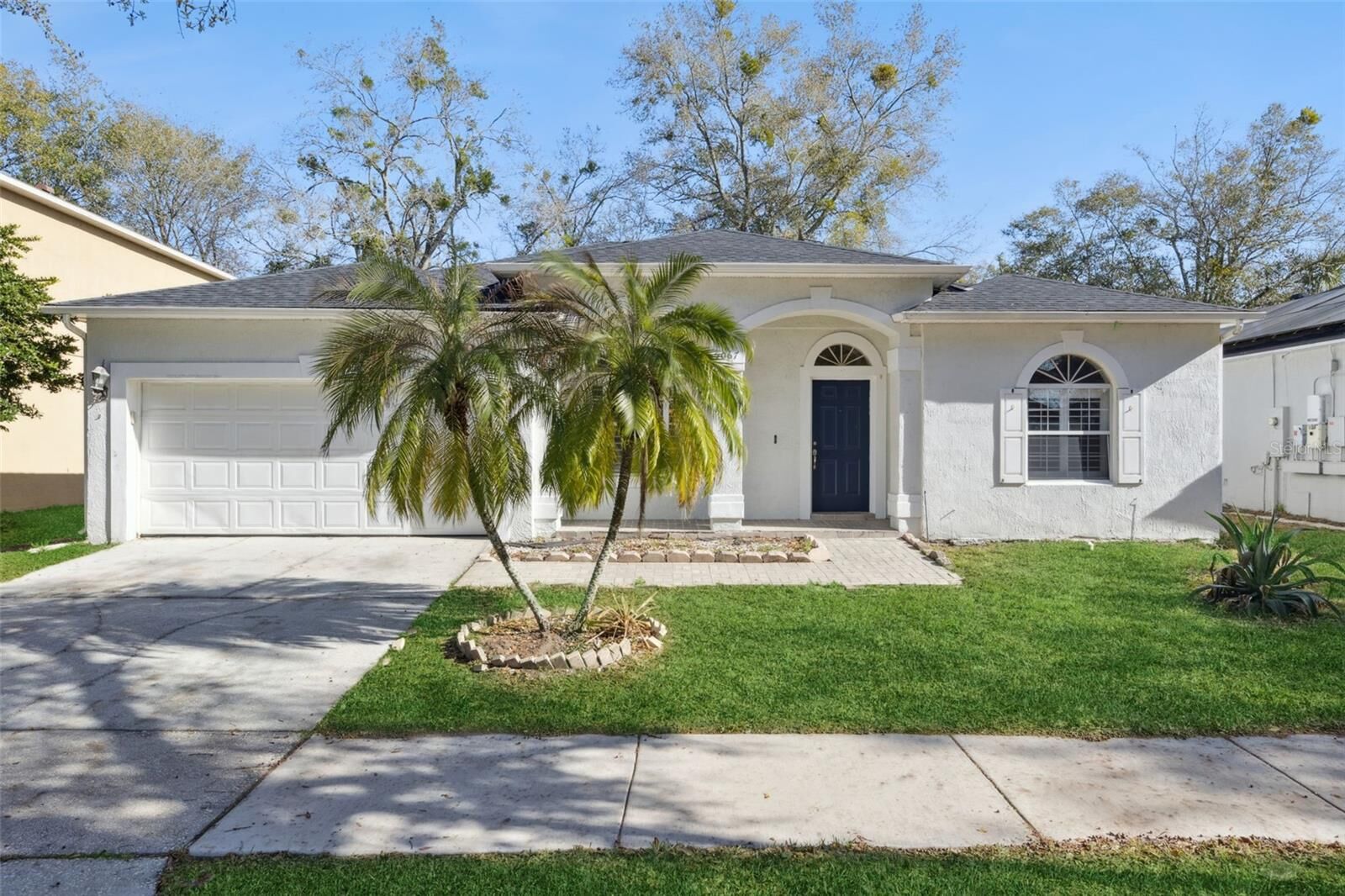 Property Photo:  5067 Jetsail Drive  FL 32812 
