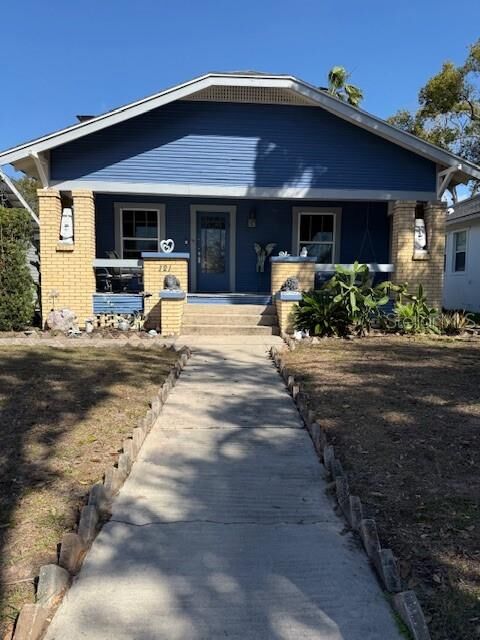 Property Photo:  121 W North Street  FL 33604 