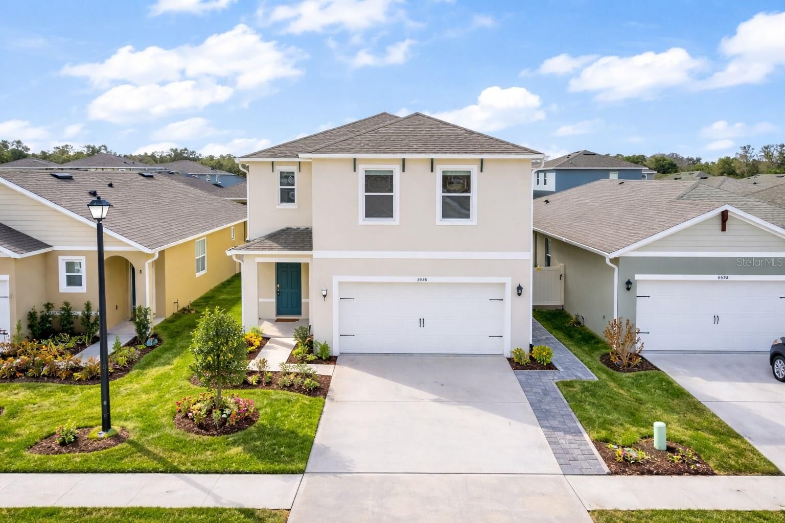 Property Photo:  3536 Sungrove Circle  FL 32771 