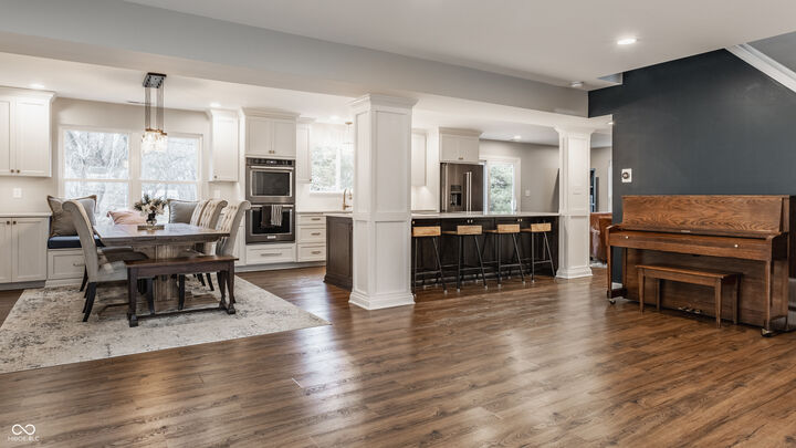 Property Photo:  1450 Auburn Drive  IN 46112 