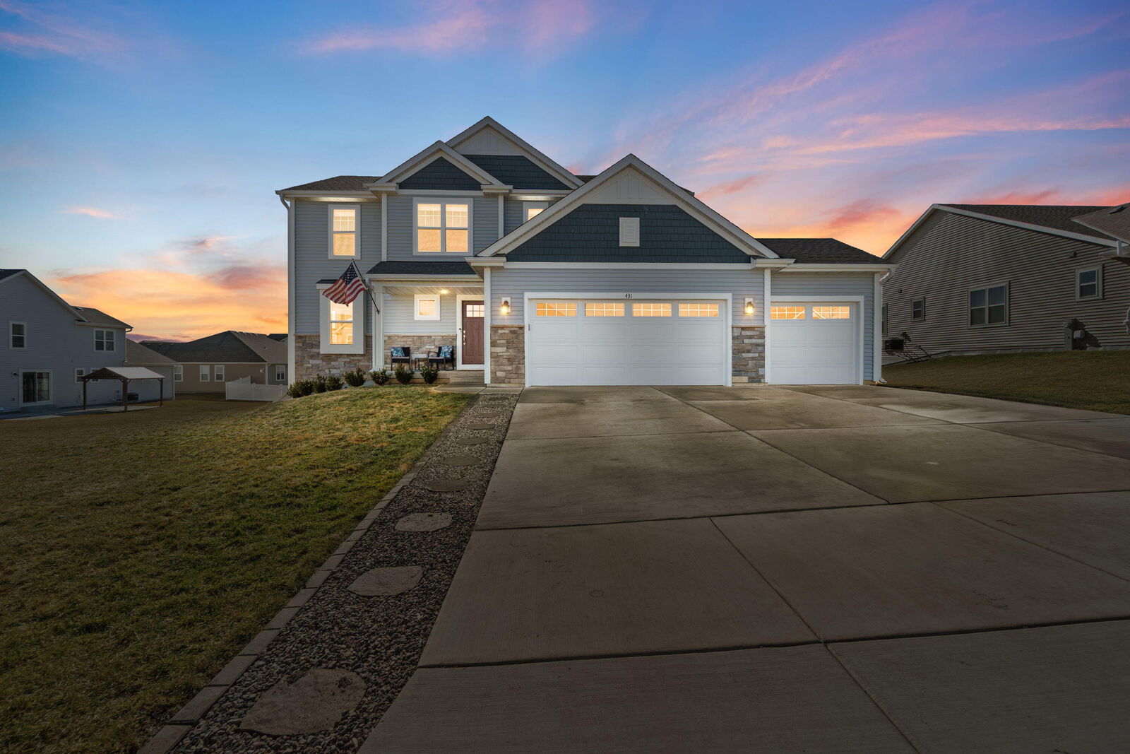 Property Photo: 431 Nottingham Dr WI 53182