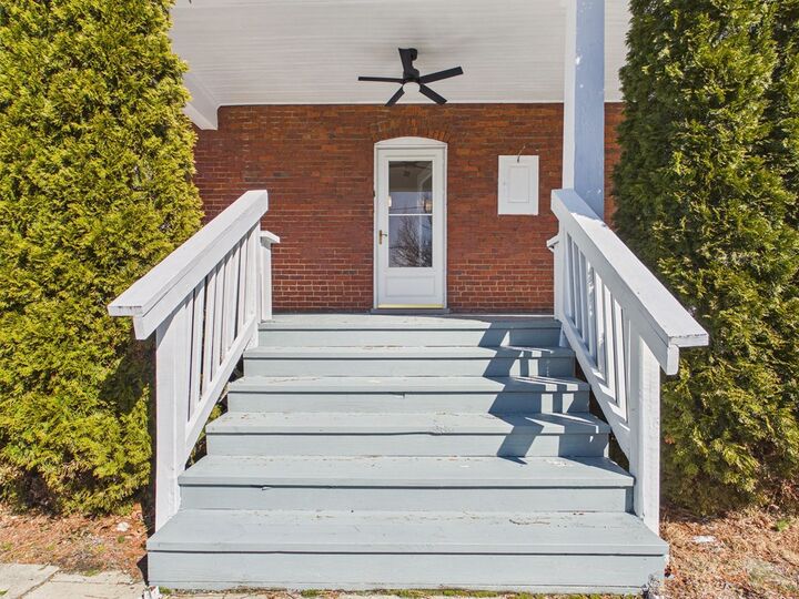 Property Photo: 2101 Jefferson WV 24701