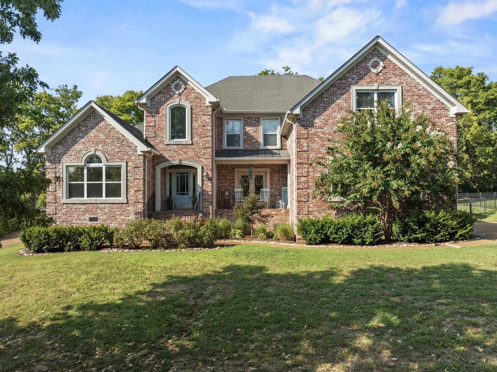 Property Photo:  1007 Island Brook Dr  TN 37075 