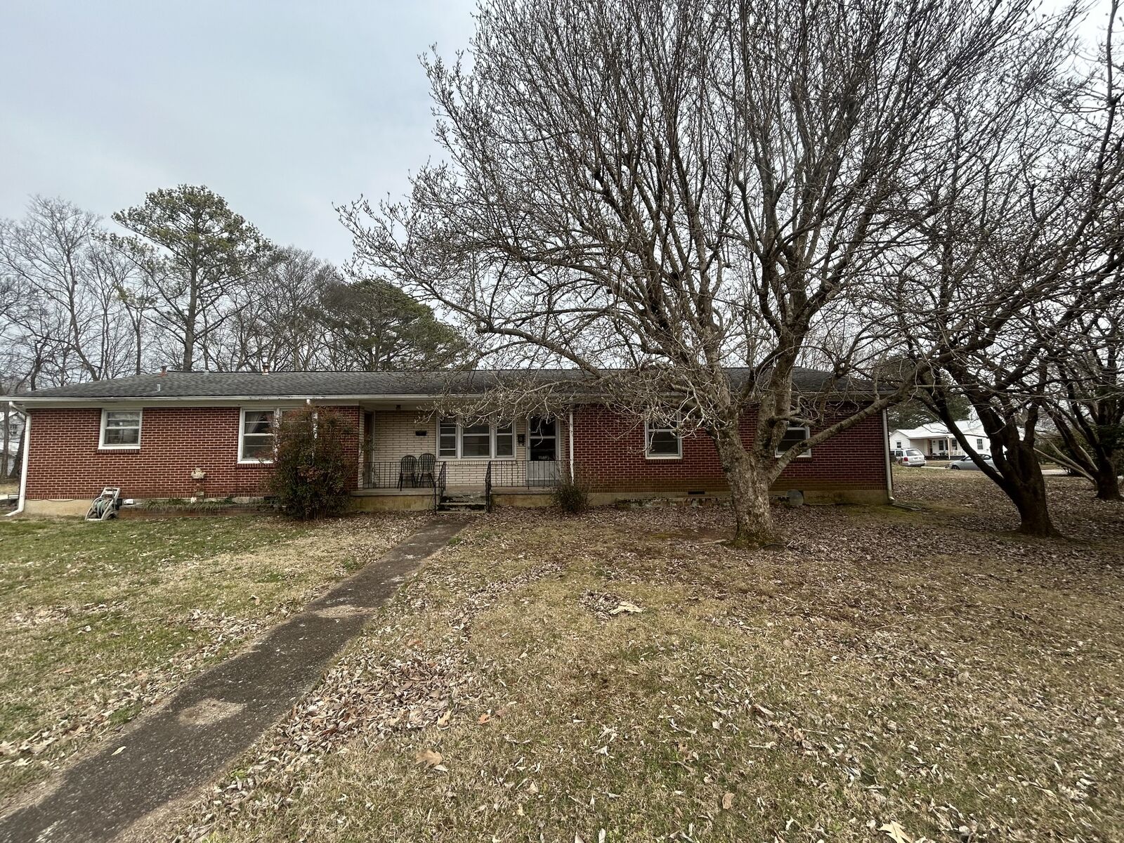 Property Photo:  604 2nd Ave  TN 38464 