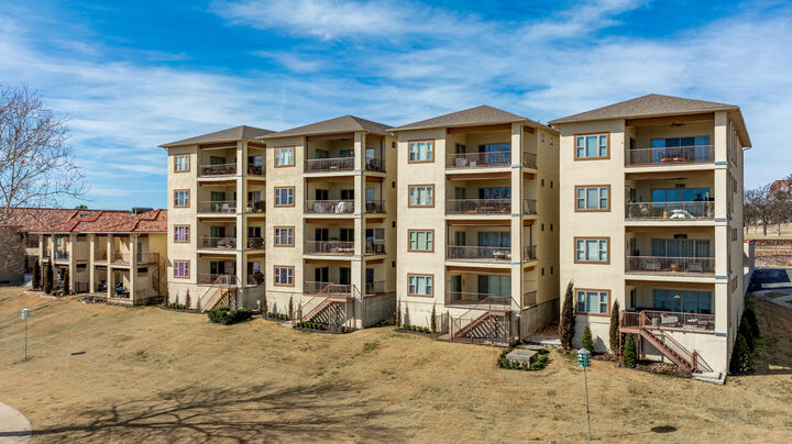 Property Photo: 57425 E Highway 125 OK 74331