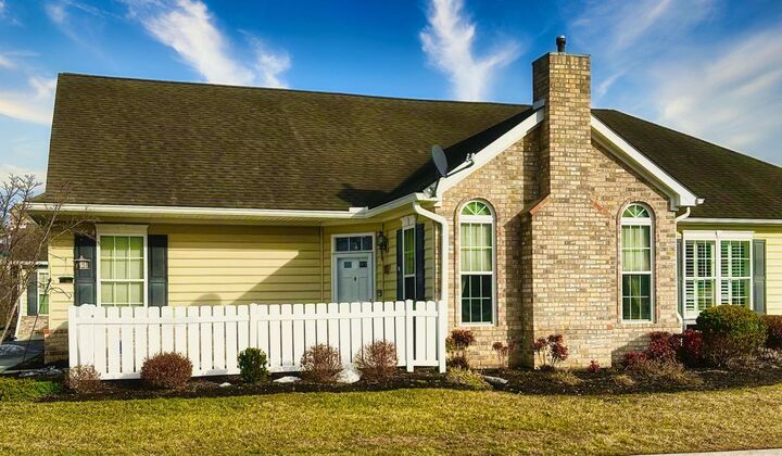 Property Photo: 133 E Patriot Way VA 24073