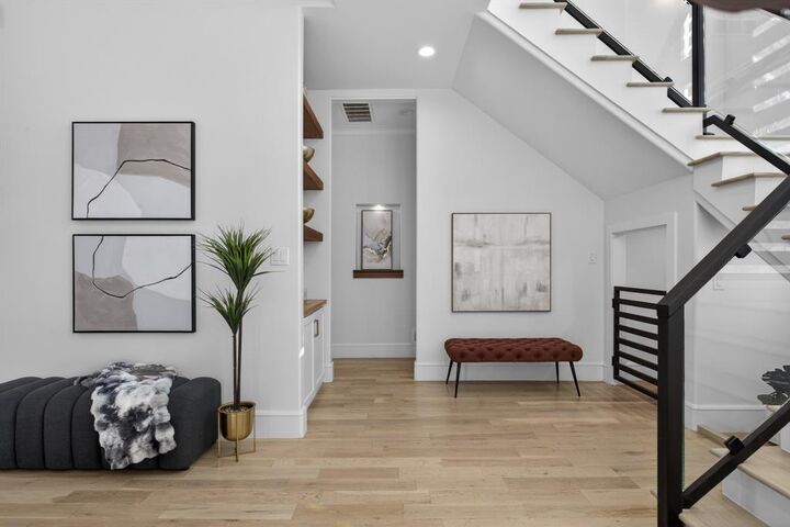 Property Photo: 601 S Jupiter Road TX 75002