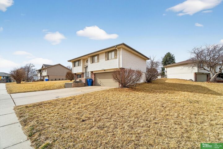 Property Photo: 14502 Echo Hills Drive NE 68138