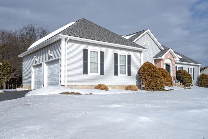 Property Photo:  61 Plantation Cir  MA 01085 