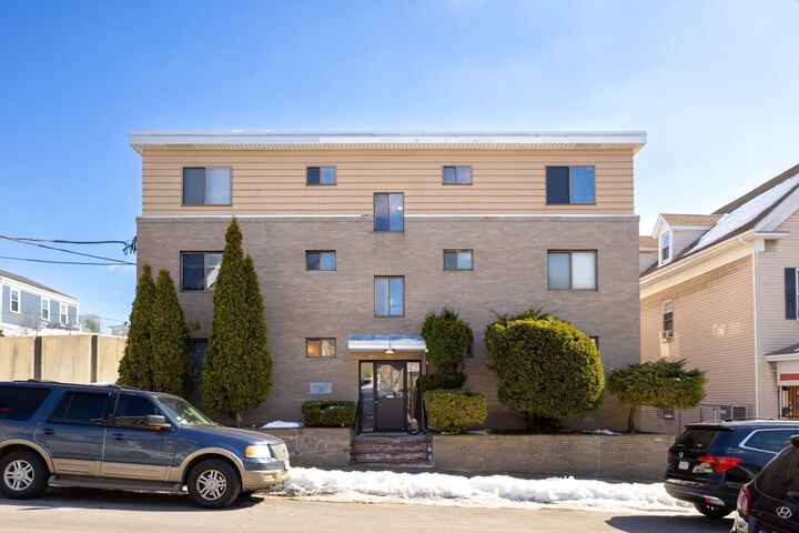 Property Photo:  25 Hamilton Avenue  MA 01902 