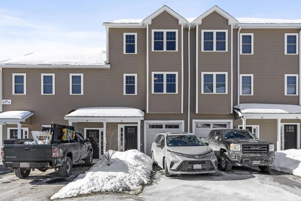 Property Photo: 7 Gorham Street 54 MA 01824