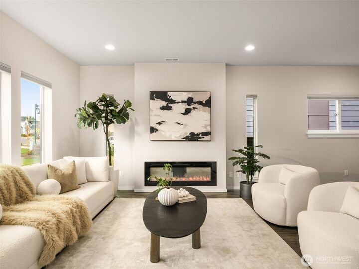 Property Photo: 33475 Three Lakes Lane WA 98010