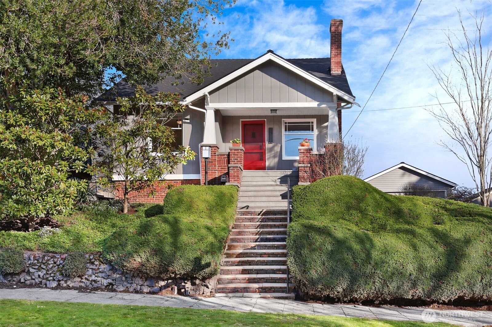 Property Photo:  6526  16th Avenue NW  WA 98117 