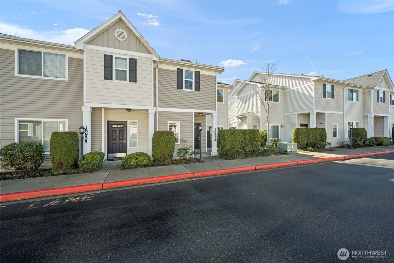 Property Photo:  18953  108th Lane SE  WA 98055 