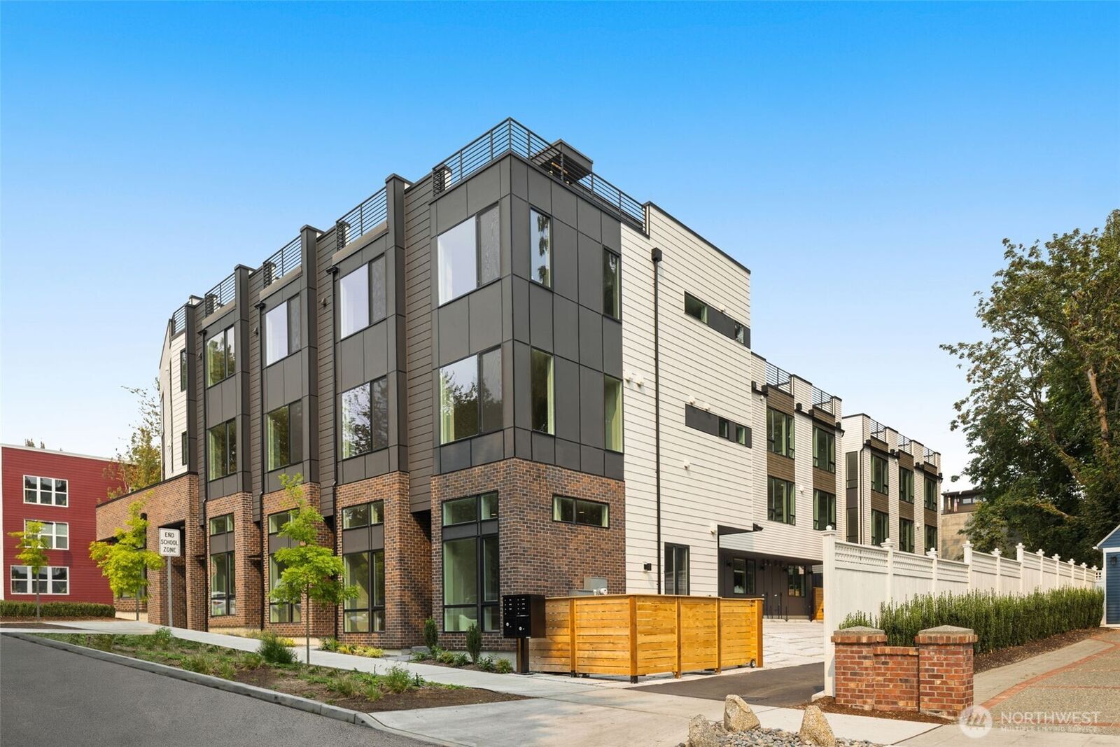 Property Photo:  3402 E Spring Street  WA 98122 