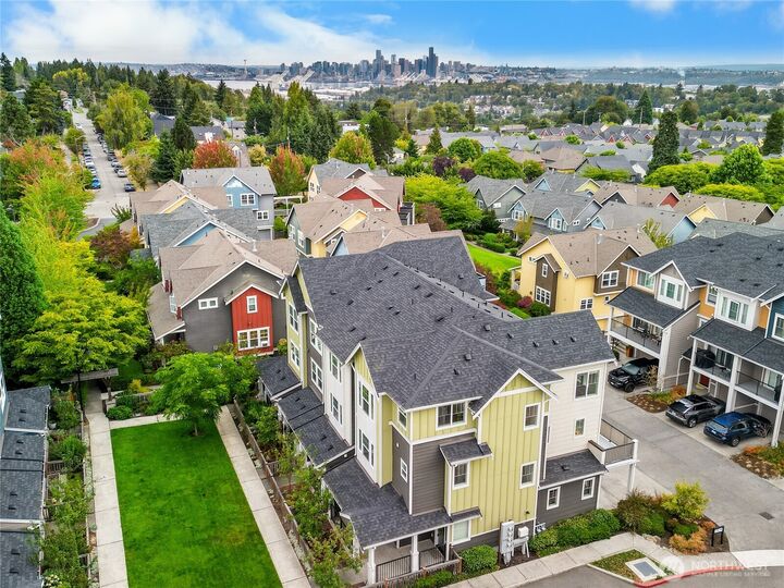 Property Photo:  3280 SW Graham Street 601  WA 98126 