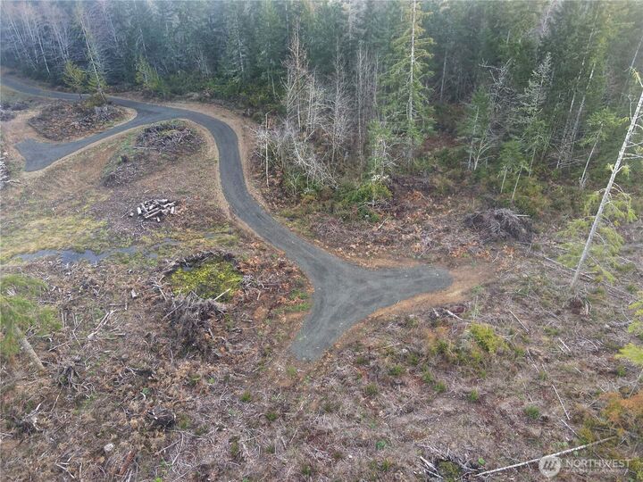 Property Photo:  260 E Solbakk Veien Road  WA 98584 