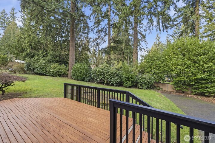 Property Photo: 14332 Cascadian Way WA 98208