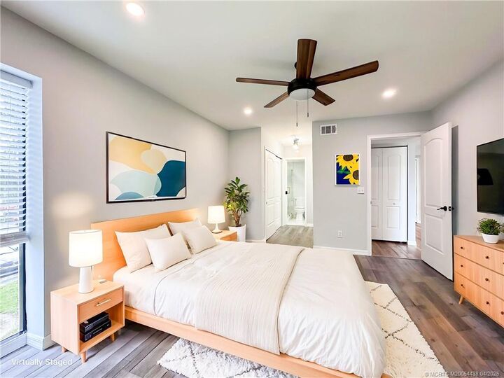 Property Photo: 800 NW Fork Road 10-7 FL 34994