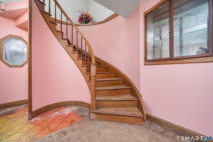 Property Photo: 32 Lincoln Street CT 06416