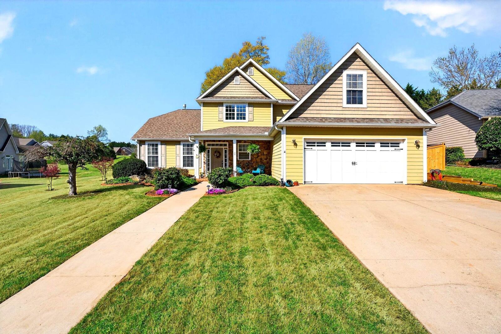 Property Photo:  122 Hidden Springs Lane  SC 29687 