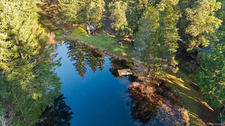 Property Photo: 405 Hazlitt Creek Rd BC V9E 2A3