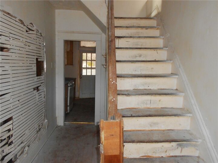 Property Photo: 938 Saint Anne St PA 15234