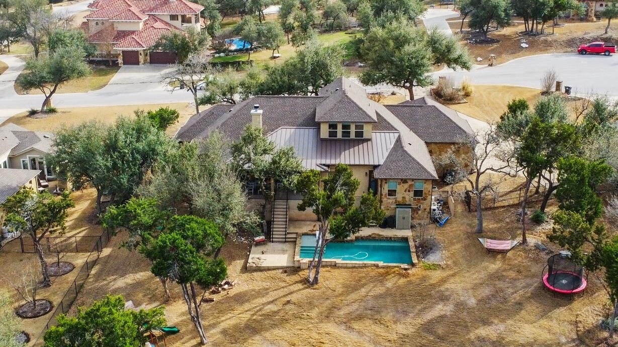 Property Photo: 1004 Jonathan Cove TX 78628