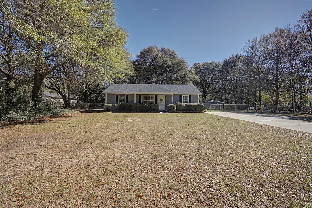 Property Photo:  219 First Road  GA 31763 