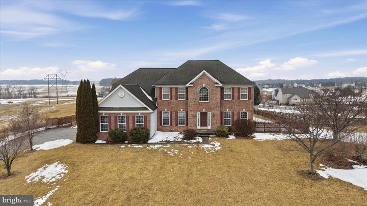 Property Photo: 693 Spruce Hill Way WV 25414