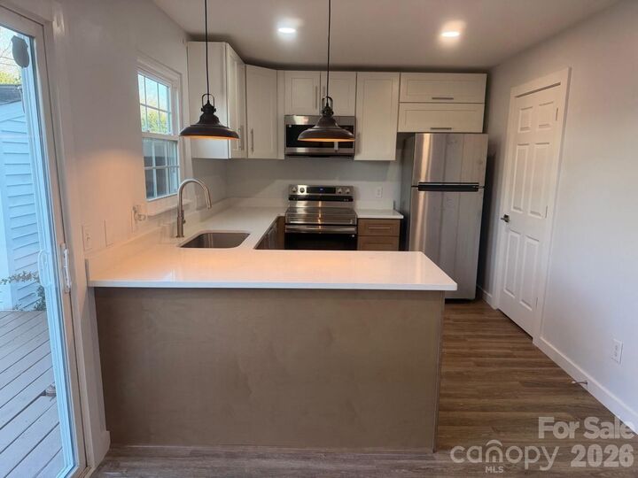 Property Photo:  7539 Holly Grove Court  NC 28227 