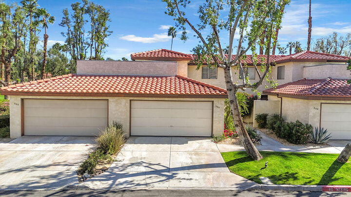 Property Photo: 204 Lakecrest Lane CA 92260