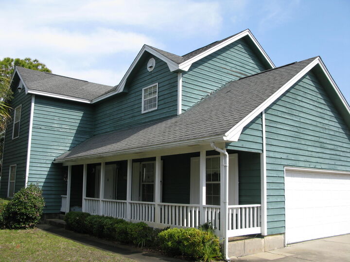 Property Photo:  700 Sailfish Drive  FL 32548 
