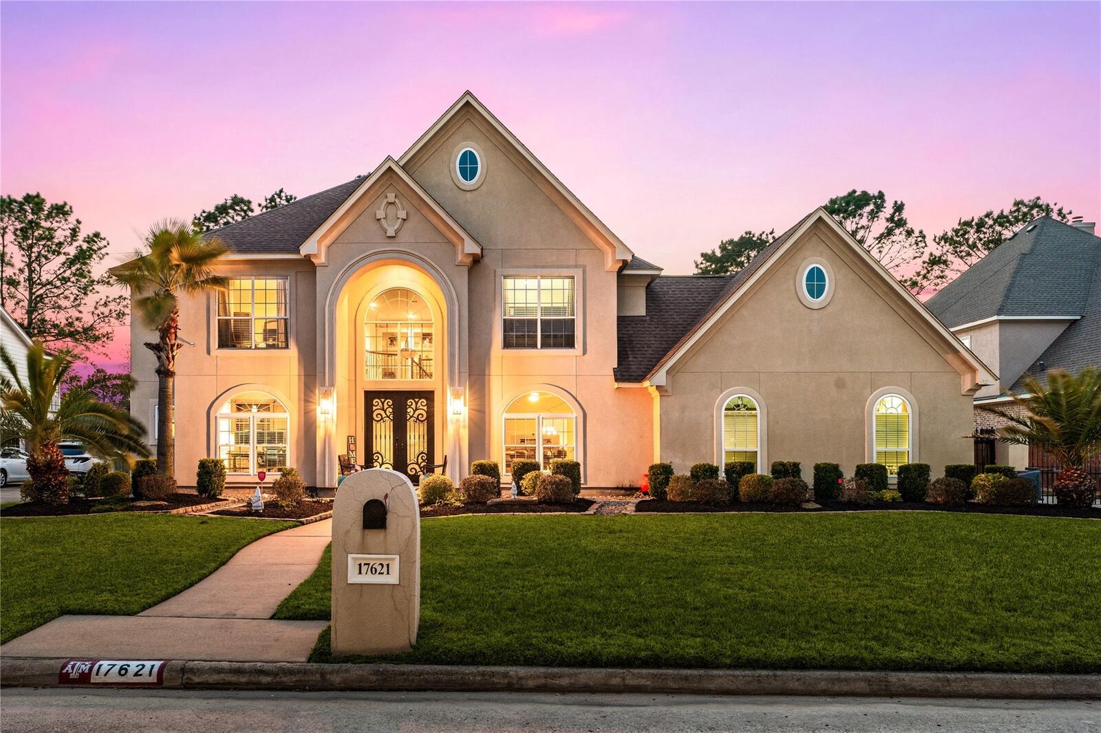 Property Photo:  17621 Shadow Valley Drive  TX 77379 