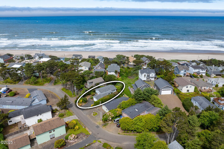 Property Photo:  3865 Evergreen Avenue  OR 97341 