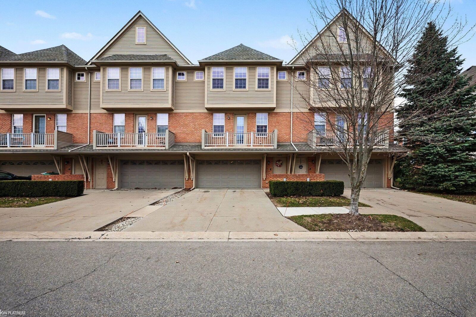 Property Photo:  56659 Long Island Drive  MI 48316 