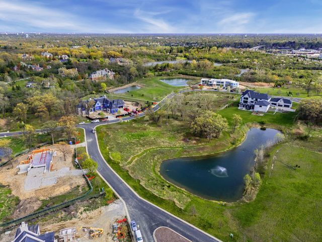 Property Photo: 17 Templeton Court IL 60523