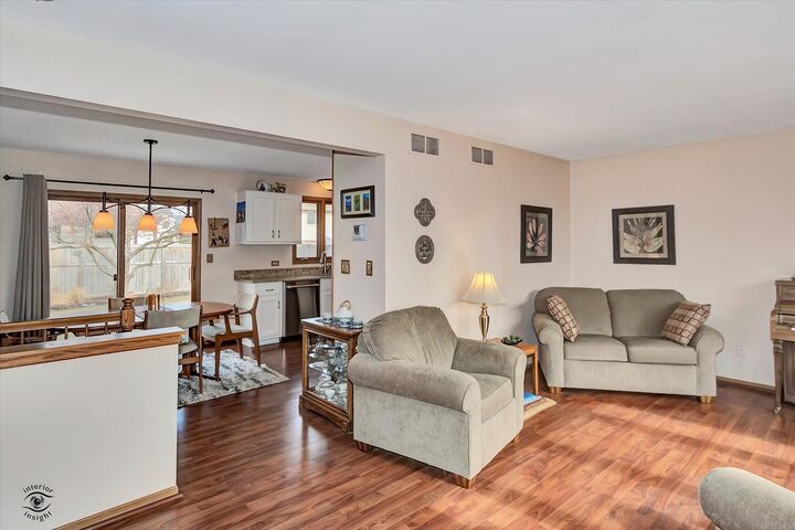 Property Photo:  2909 Bisbee Drive  IL 60432 