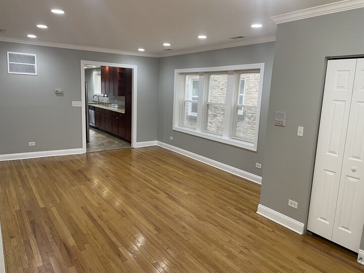 Property Photo:  6234 N Sacramento Avenue 2  IL 60659 