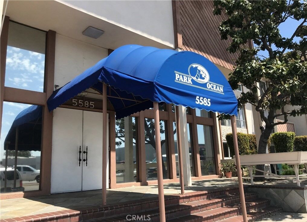 Property Photo:  5585 E Pacific Coast Hwy 125  CA 90804 