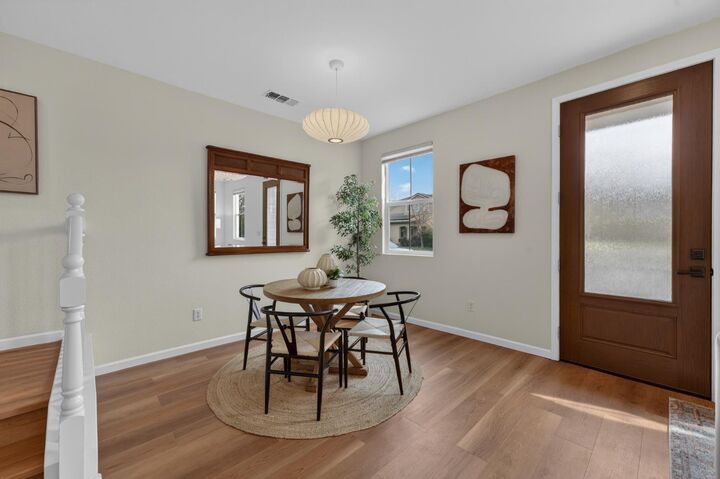 Property Photo:  2852 Crested Street  CA 95691 