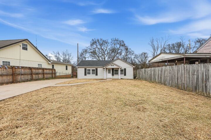 Property Photo:  803 Old Woodmont Blvd  TN 37040 