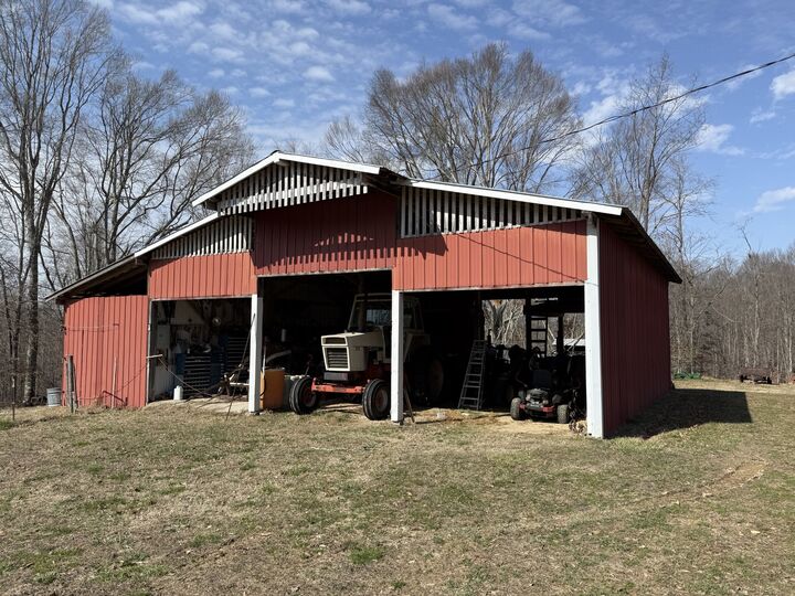 Property Photo:  1245 Beech Grove Rd  TN 37083 