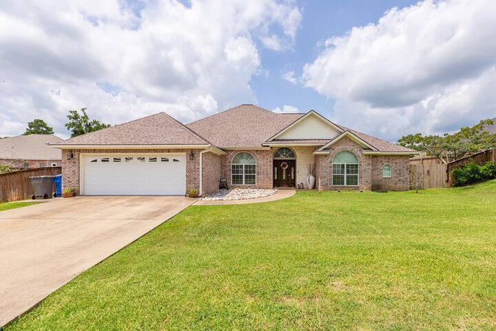 Property Photo:  1706 Juniper  TX 75904 