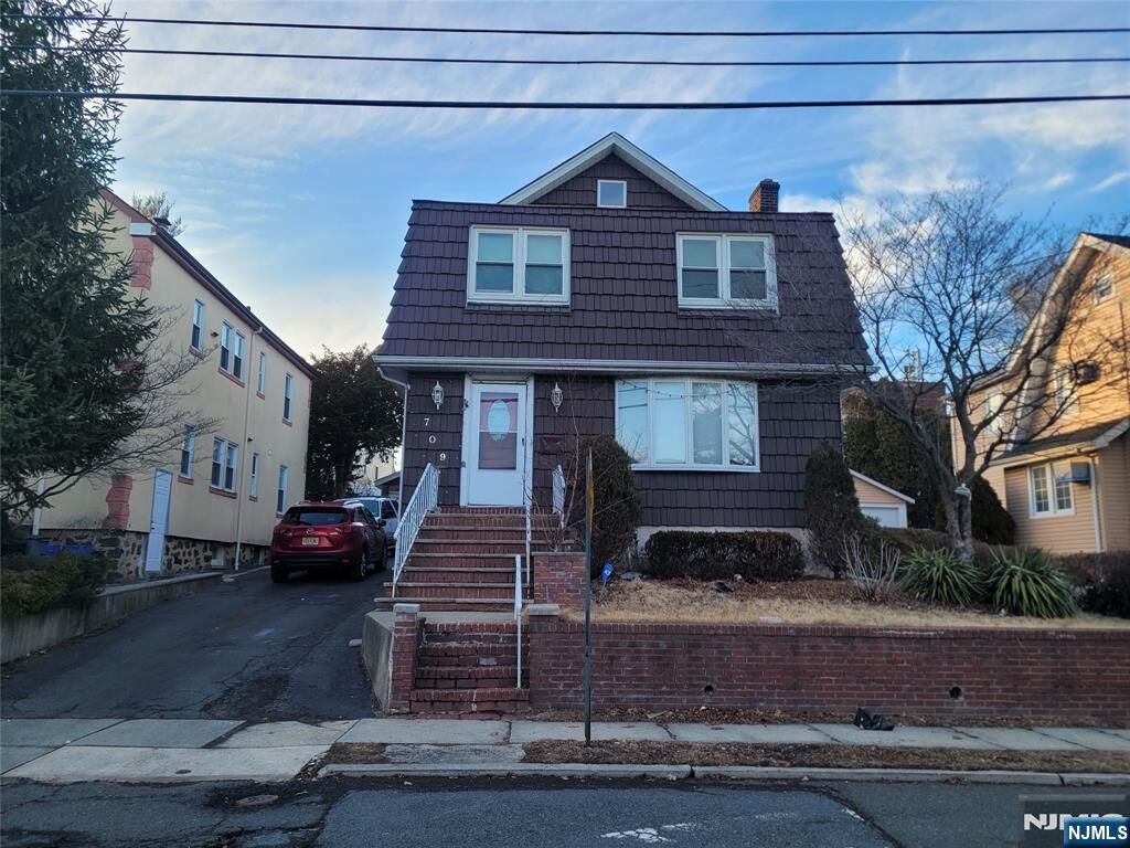Property Photo:  709 Kingsland Avenue  NJ 07657 