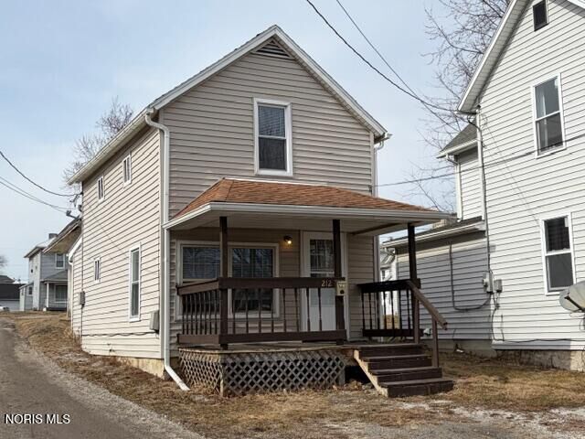 Property Photo: 212 Benner Street OH 44883