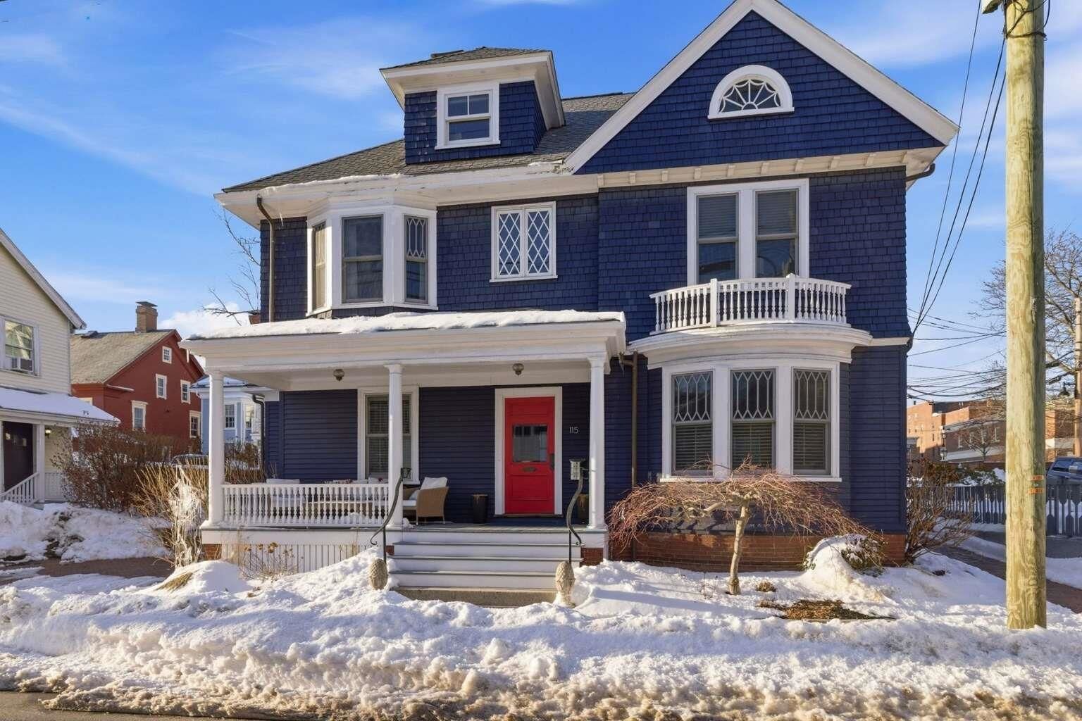 Property Photo:  115 Court Street  NH 03801 